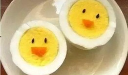 蛋仔小林吃瓜,瓜田里的欢乐食光