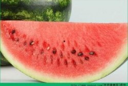 夜晚吃瓜发胖吗,真的会发胖吗？揭秘夜间饮食真相