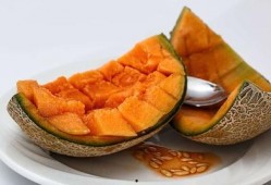孕期吃哈密瓜可以吃吗,孕期适量食用哈密瓜的安全性探讨