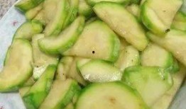 山东吃瓜中毒,揭秘夏日消暑美食背后的风险