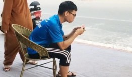 吃瓜挨揍视频,视频记录挨揍瞬间